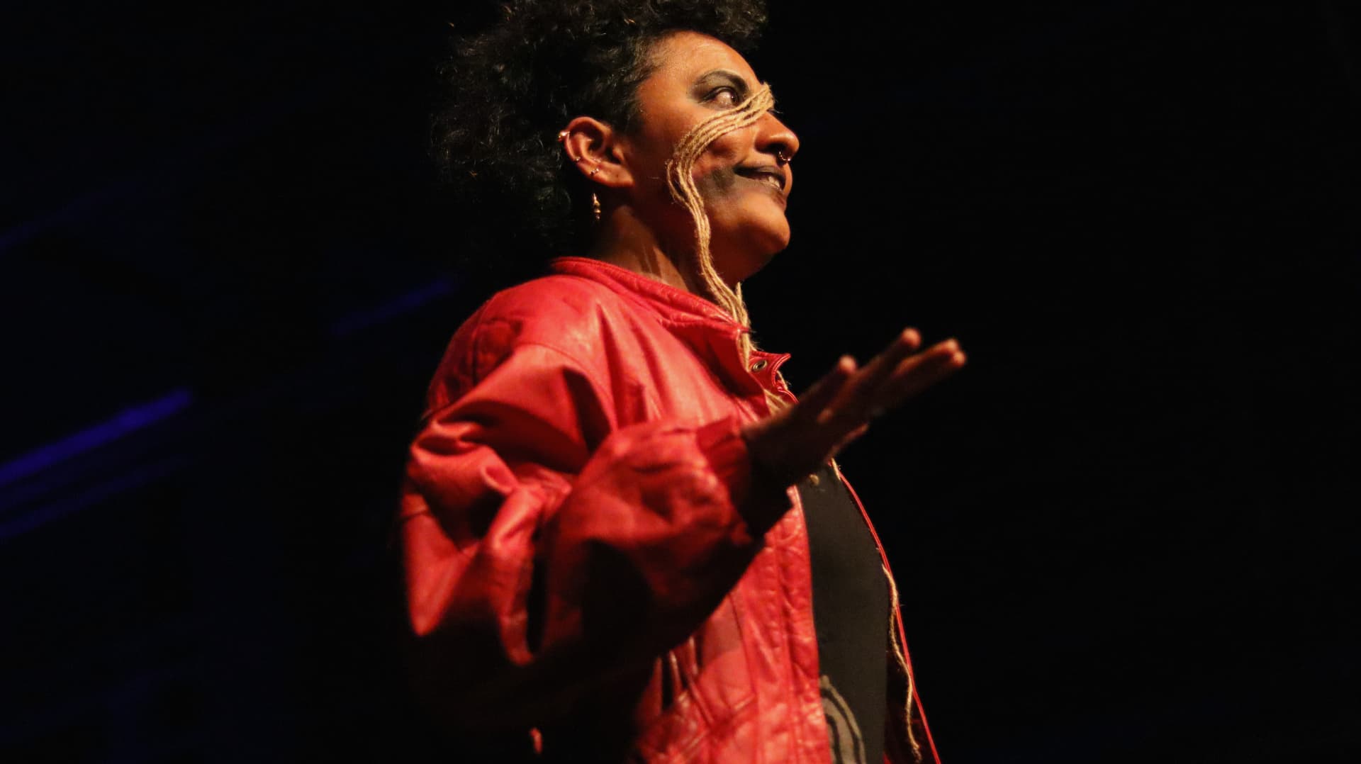 Vishnu Vardhani Rajan performing Anachronism.